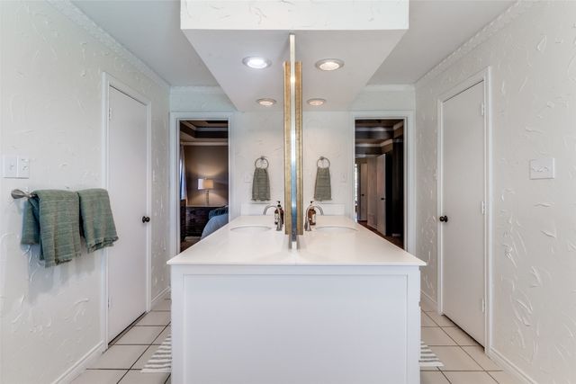 2236 Southern Circle, Carrollton, TX 75006