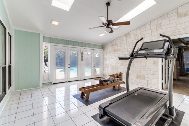 2236 Southern Circle, Carrollton, TX 75006