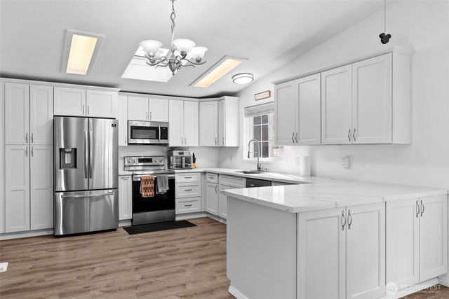 10 E Rose Lane, Shelton, WA 98584