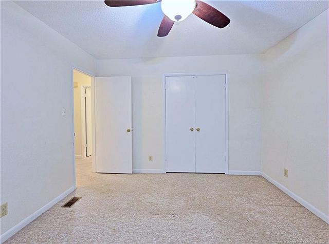 883 De Paul Drive, Fayetteville, NC 28311