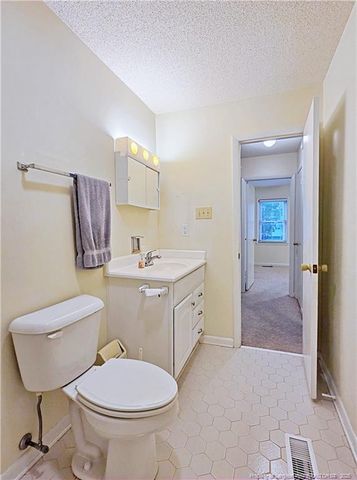 883 De Paul Drive, Fayetteville, NC 28311