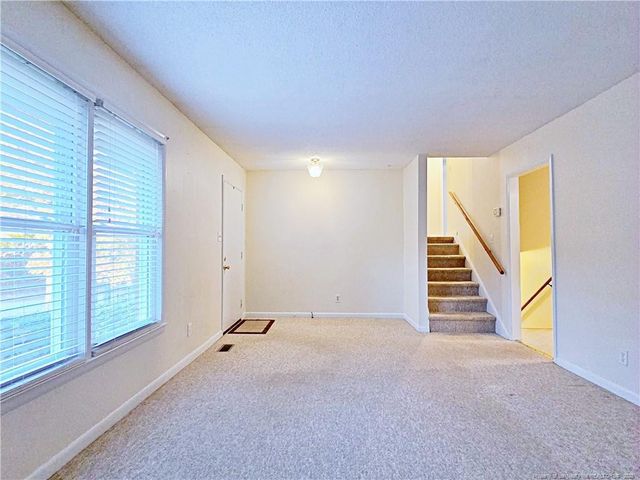 883 De Paul Drive, Fayetteville, NC 28311