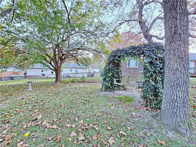 883 De Paul Drive, Fayetteville, NC 28311