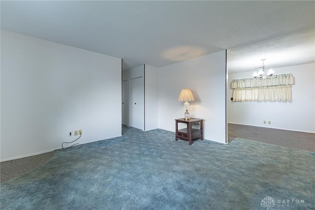 1307 Cobblestone Street, Dayton, OH 45432