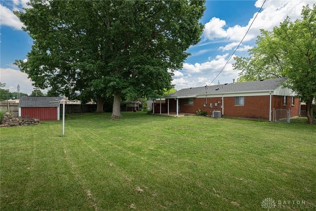 1307 Cobblestone Street, Dayton, OH 45432