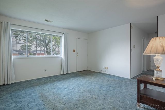 1307 Cobblestone Street, Dayton, OH 45432