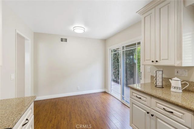 14 Woodgrove 19, Irvine, CA 92604