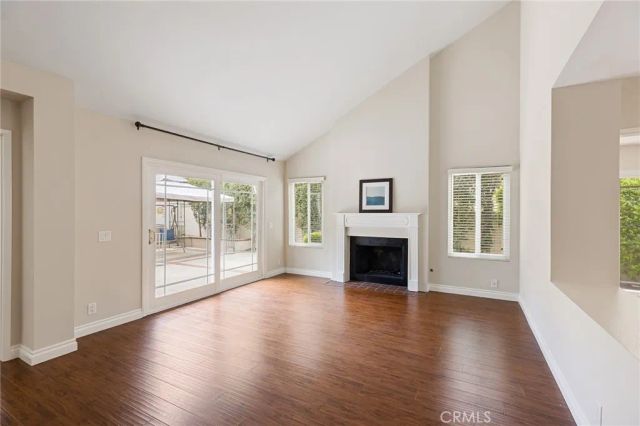 14 Woodgrove 19, Irvine, CA 92604