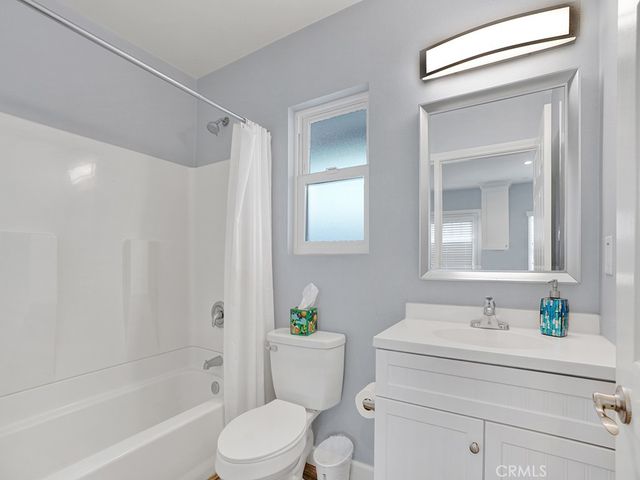 1320 W Balboa Boulevard, Newport Beach, CA 92661