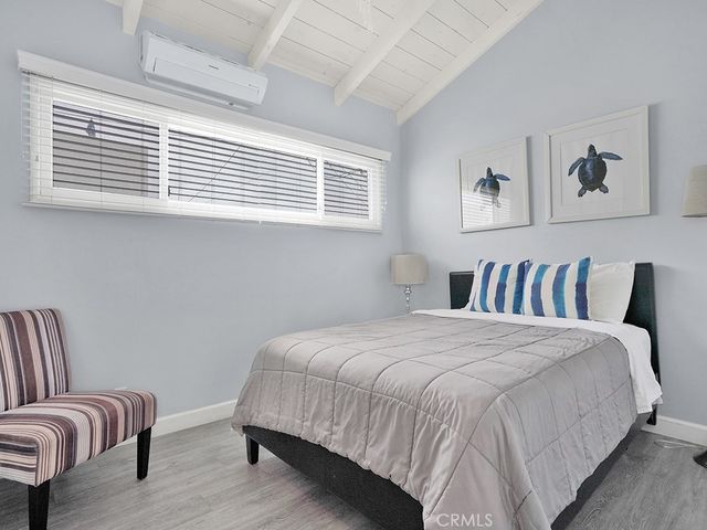 1320 W Balboa Boulevard, Newport Beach, CA 92661