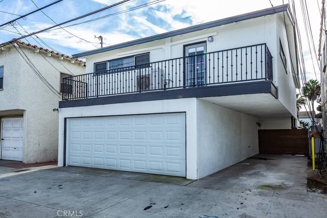 1320 W Balboa Boulevard, Newport Beach, CA 92661