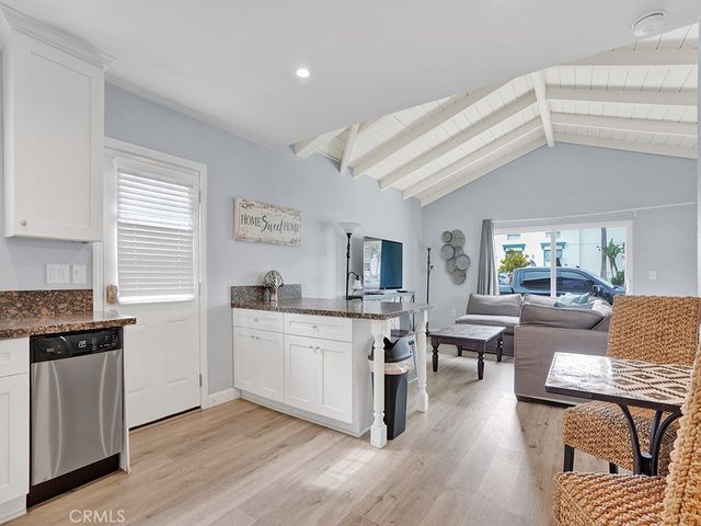 1320 W Balboa Boulevard, Newport Beach, CA 92661