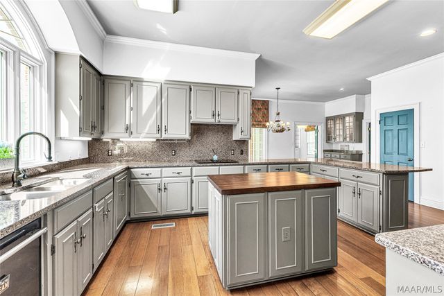 1150 Bell Road, Montgomery, AL 36117