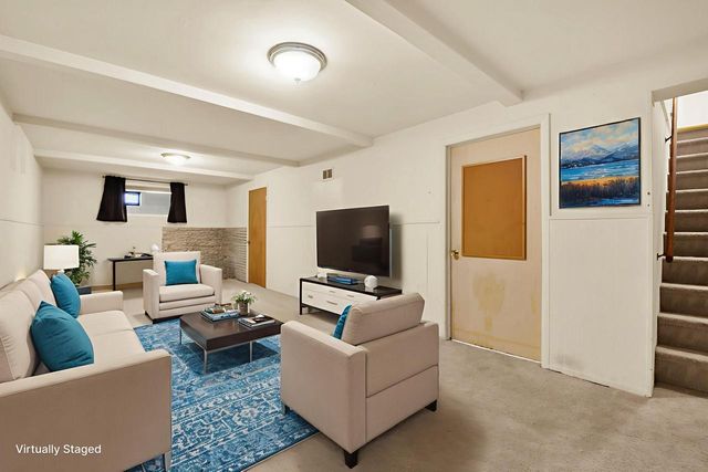 19260 Brookdale DRIVE, Brookfield, WI 53045