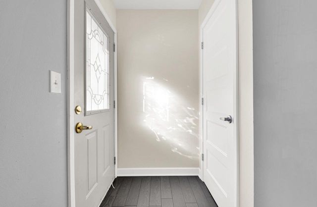 19260 Brookdale DRIVE, Brookfield, WI 53045