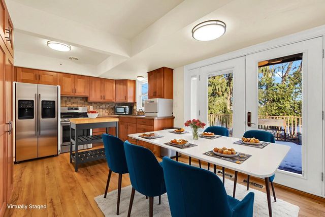 19260 Brookdale DRIVE, Brookfield, WI 53045