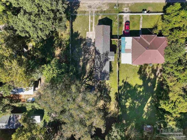 2405 W Hernandez St, Pensacola, FL 32505