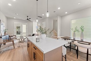 1102 Mansfield Street A, Houston, TX 77091