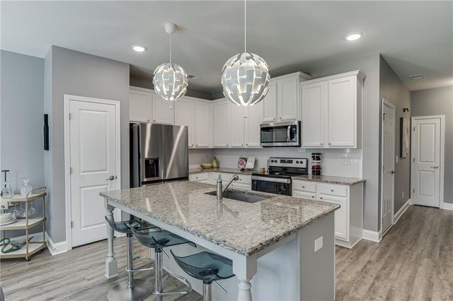 124 Greenview Court, Homer, GA 30547