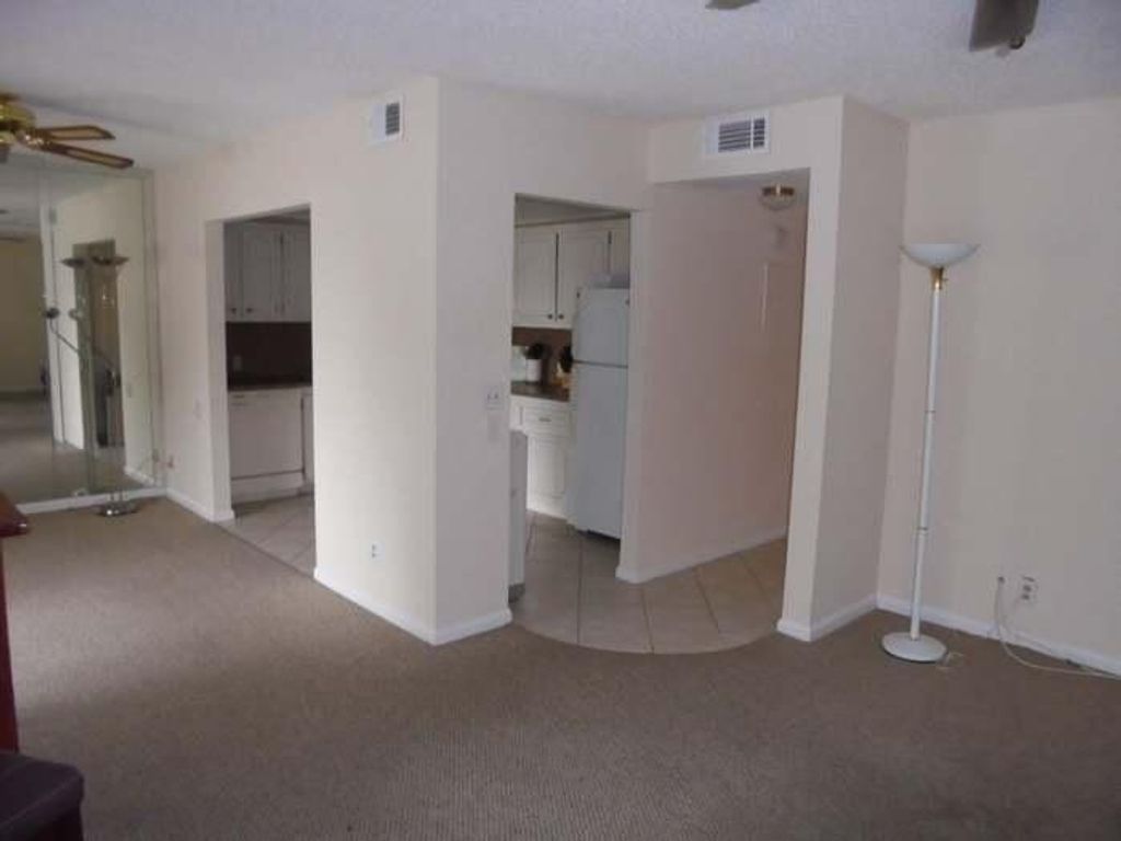 Image 4 of property listing at 246 Fanshaw F, Boca Raton, FL 33434