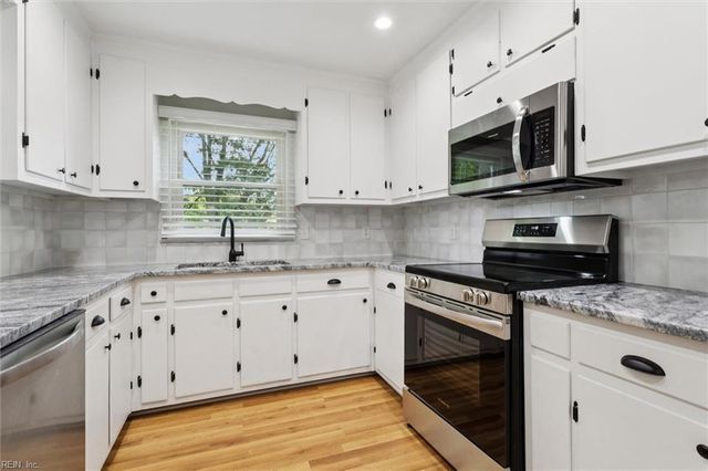 115 Marcella RD, Hampton, VA 23666