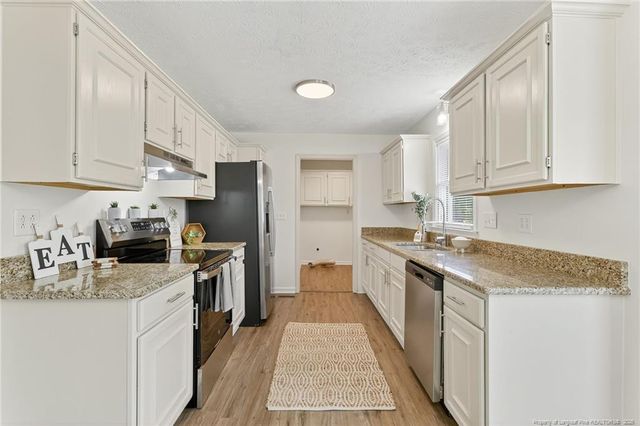 6250 Waldos Beach Road, Fayetteville, NC 28306