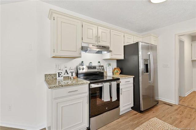 6250 Waldos Beach Road, Fayetteville, NC 28306