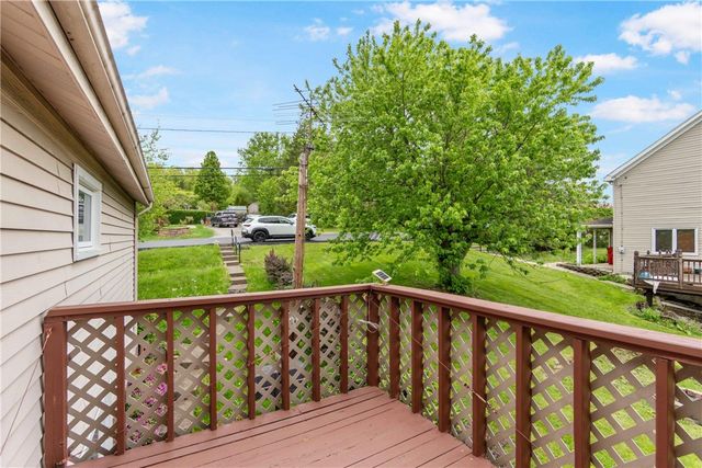 230 Keaggy Ave, Salem Twp, PA 15633