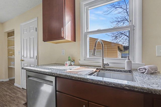 1033 E 22nd Avenue, Columbus, OH 43211