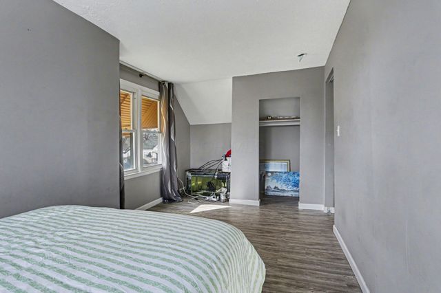 1033 E 22nd Avenue, Columbus, OH 43211