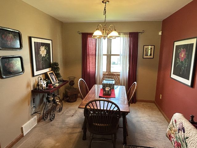 2504 BISON Court, Erie, PA 16509