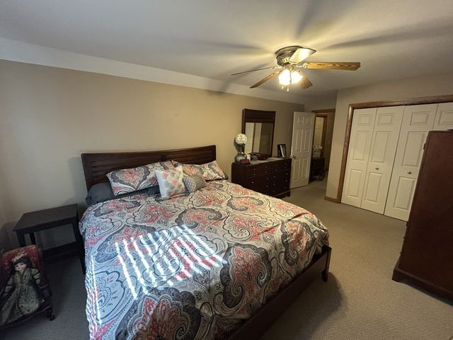 2504 BISON Court, Erie, PA 16509