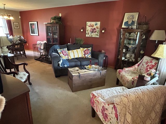 2504 BISON Court, Erie, PA 16509