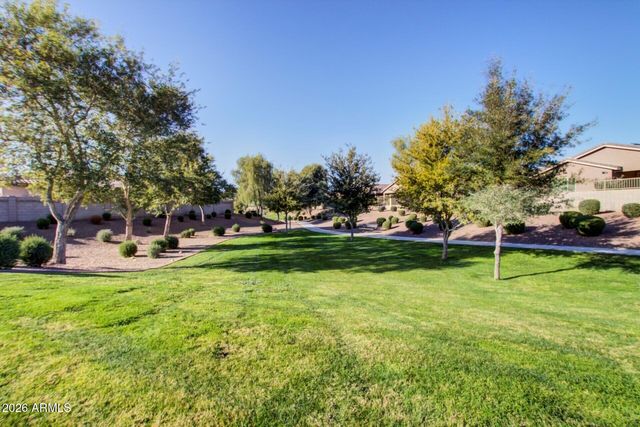 12039 W TETHER Trail, Peoria, AZ 85383