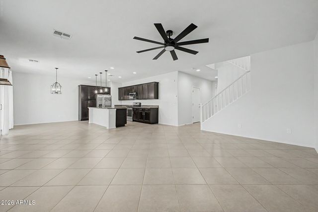 12039 W TETHER Trail, Peoria, AZ 85383