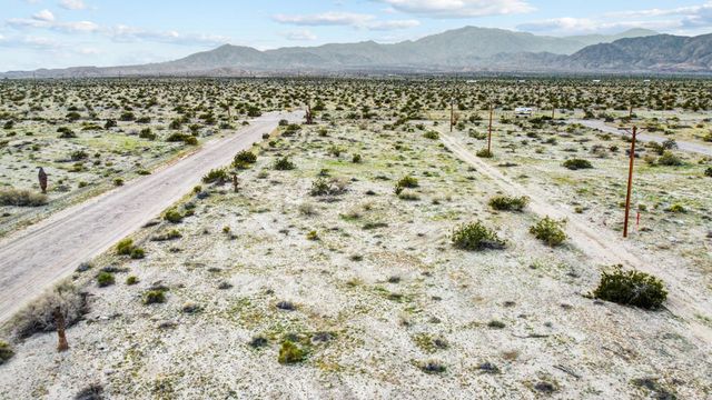 1572 Nile Drive, Thermal, CA 92274