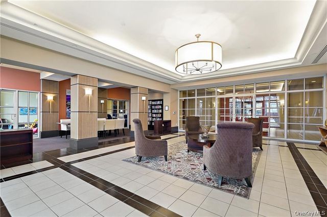 300 Mamaroneck Avenue 718, White Plains, NY 10605