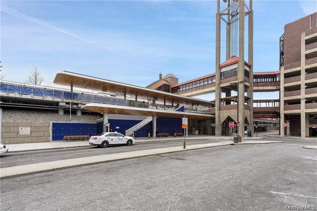 300 Mamaroneck Avenue 718, White Plains, NY 10605