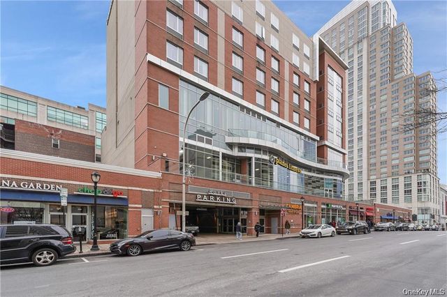 300 Mamaroneck Avenue 718, White Plains, NY 10605