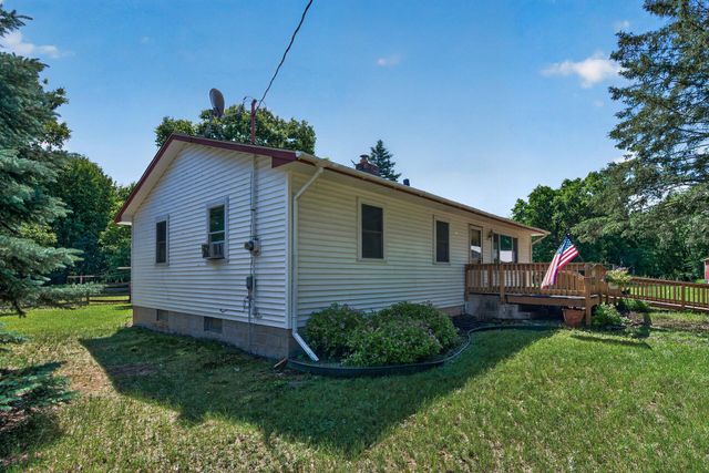 23501 Beta Street NE, Stacy, MN 55079