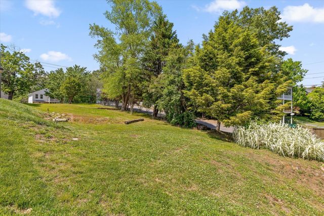 920 Forest Avenue, Chattanooga, TN 37405