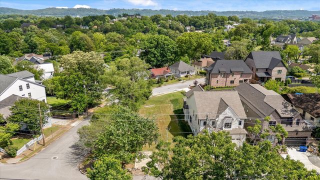 920 Forest Avenue, Chattanooga, TN 37405