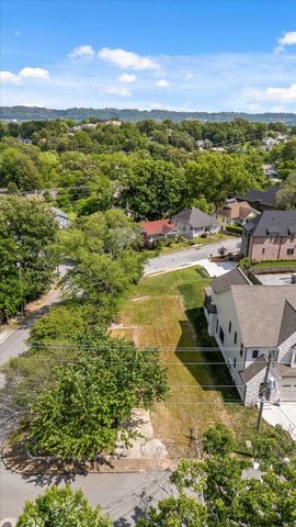 920 Forest Avenue, Chattanooga, TN 37405