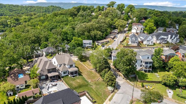 920 Forest Avenue, Chattanooga, TN 37405