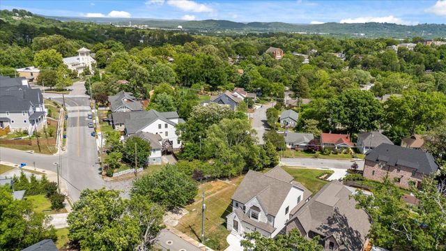 920 Forest Avenue, Chattanooga, TN 37405