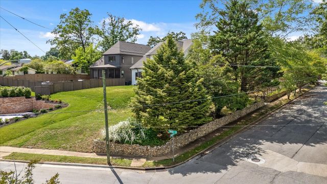 920 Forest Avenue, Chattanooga, TN 37405
