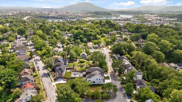 920 Forest Avenue, Chattanooga, TN 37405