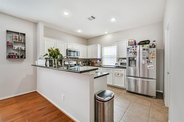 1715 Stuart Street, Houston, TX 77004