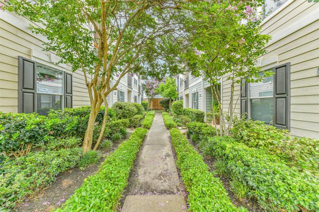 1715 Stuart Street, Houston, TX 77004