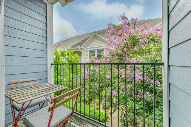 1715 Stuart Street, Houston, TX 77004